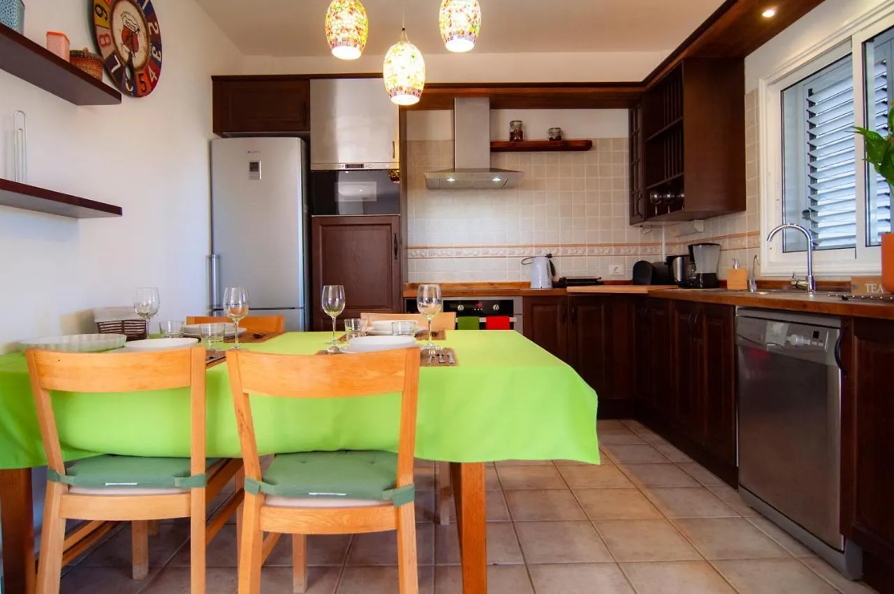 펜션 Villa Amapola 엘메다노 스페인